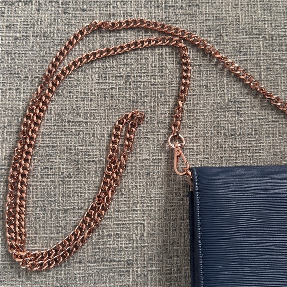 Chic Navy Clutch with Rose Gold Chain - Picture 6 of 9